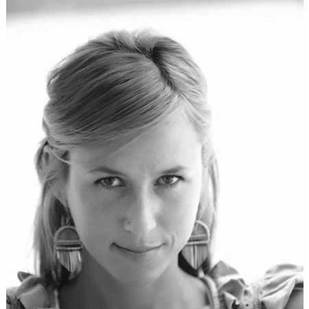Tina Zdjelar